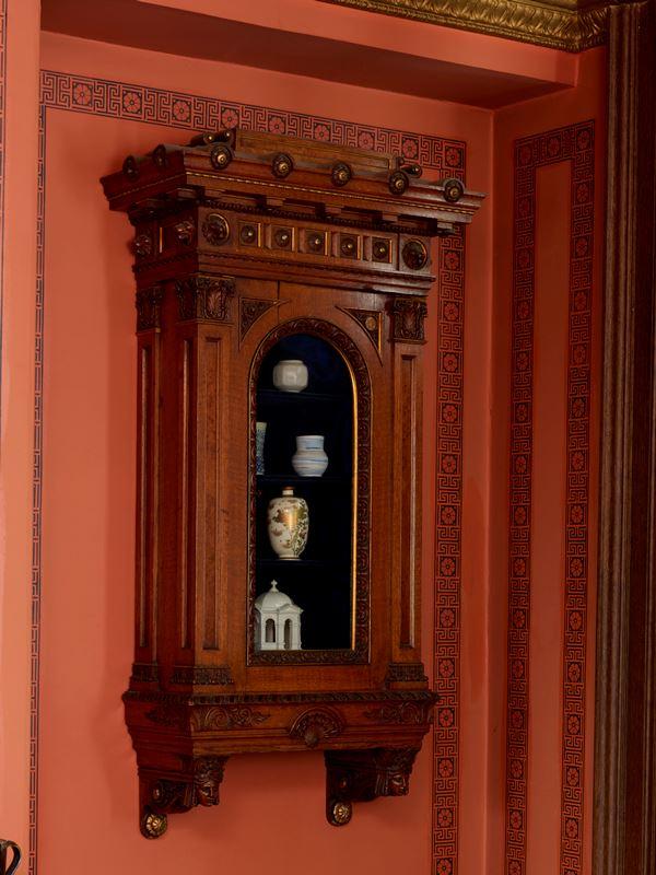 wall cabinet